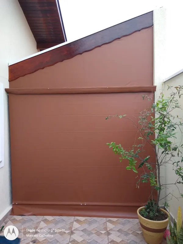Instalação de toldo pela Icamix