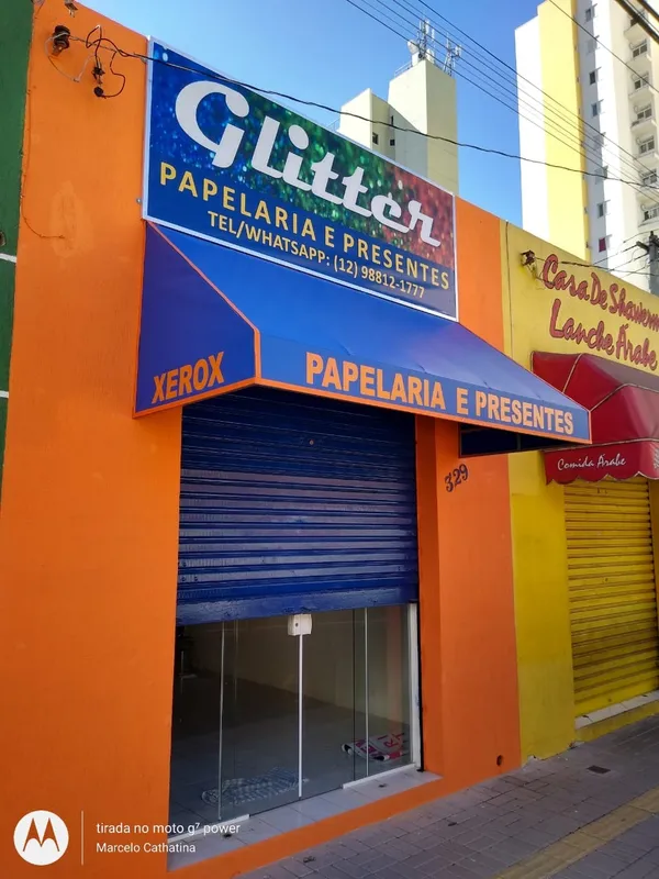 Toldo sob medida instalado